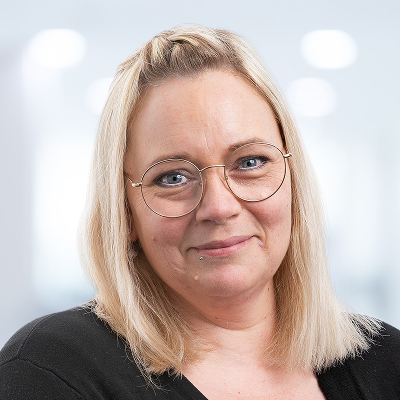 Frau Nicole Cardaci